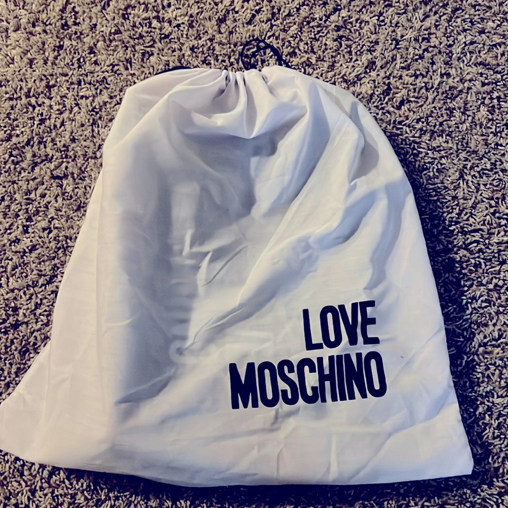 Love Moschino graphics tote bag